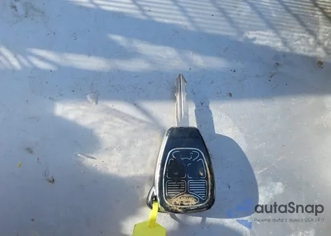 2011 Chrysler 200 Touring из США, поврежденный, VIN 1C3BC1FB7BN613421